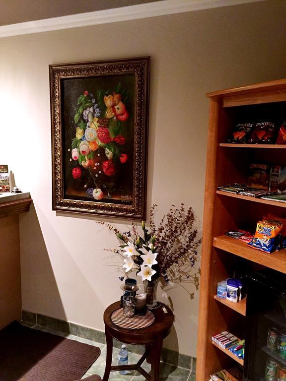 モーテル オー プチ サパン ミラベル 部屋 写真